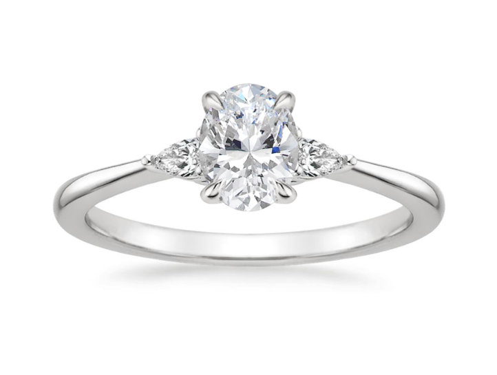 18K White Gold Aria Diamond Engagement Ring set with a ¾ carat oval diamond
